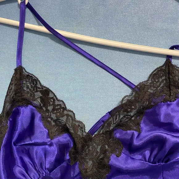 La Vie en Rose Nightie and Pyjama top -Large Indigo Blue -2 pieces - Picture 6 of 7